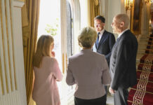 Kaïs Saïd face aux pressions internationales : la stratégie de la fuite déguisée